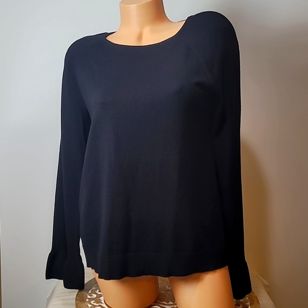 Black Cupio Sweater with Bell riffle sleeves.So soft feels like Cashmere!